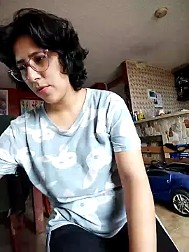 Snapshot of Im_Alma_ chatting on February 2025 04:39:02 PM Im Alma online show from February 2025 04:39:02 PM