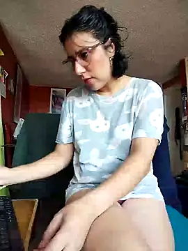 Snapshot of Im_Alma_ chatting on March 2025 01:29:02 PM Im Alma online show from March 2025 01:29:02 PM