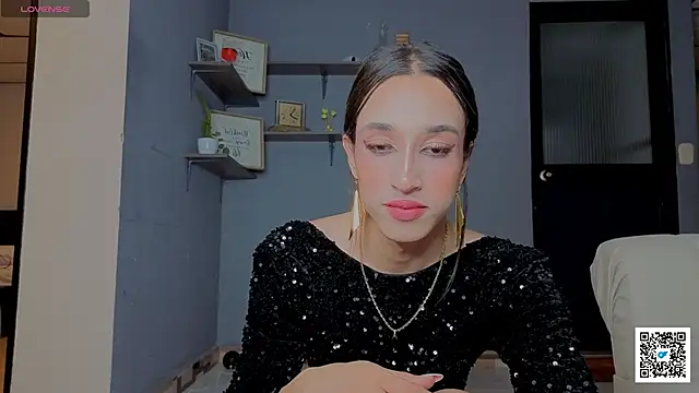 Snapshot of Goddivaa chatting on November 2025 04:59:02 AM Goddivaa online show from November 2025 04:59:02 AM