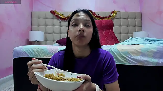 ShagiAmir online show from December 2024 07:32:02 PM