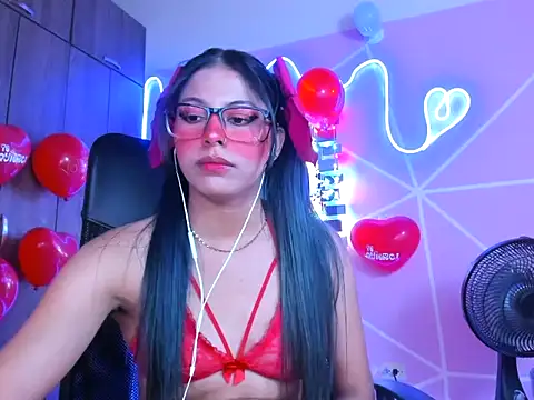  ALLYSON18  online show from February 2025 05:36:01 PM