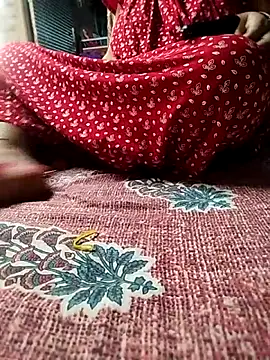 Snapshot of Priya-bhabi012 chatting on November 2025 03:32:02 AM Priya-bhabi012 online show from November 2025 03:32:02 AM