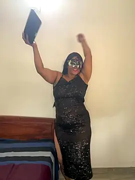 Snapshot of thushani24 chatting on October 2025 06:03:02 AM thushani24 online show from October 2025 06:03:02 AM