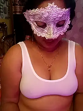 Snapshot of ella_mariya chatting on December 2024 04:24:02 PM ella mariya online show from December 2024 04:24:02 PM