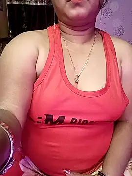 Snapshot of ella_mariya chatting on December 2024 09:36:02 PM ella mariya online show from December 2024 09:36:02 PM