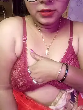 Snapshot of ella_mariya chatting on January 2025 10:53:02 AM ella mariya online show from January 2025 10:53:02 AM