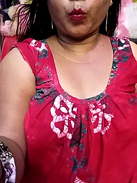 Snapshot of ella_mariya chatting on September 2025 09:55:02 AM ella mariya online show from September 2025 09:55:02 AM