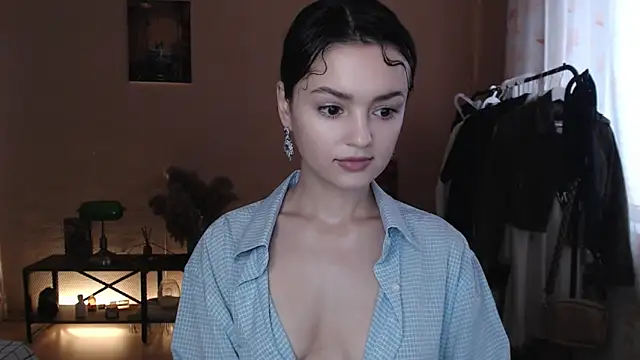 Snapshot of CuteRuby99 chatting on October 2025 10:24:01 AM CuteRuby99 online show from October 2025 10:24:01 AM