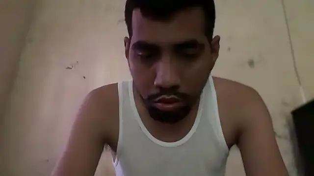 EnriquePersian197 online show from December 2024 08:25:02 PM