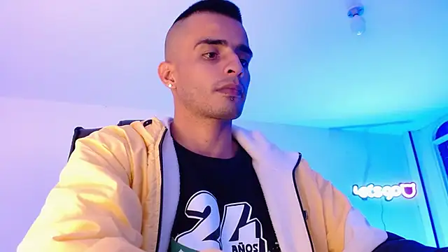 crosnosCarter online show from March 2025 02:27:02 AM