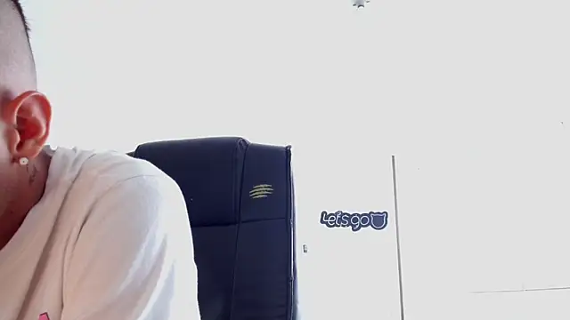 crosnosCarter online show from March 2025 04:06:02 PM