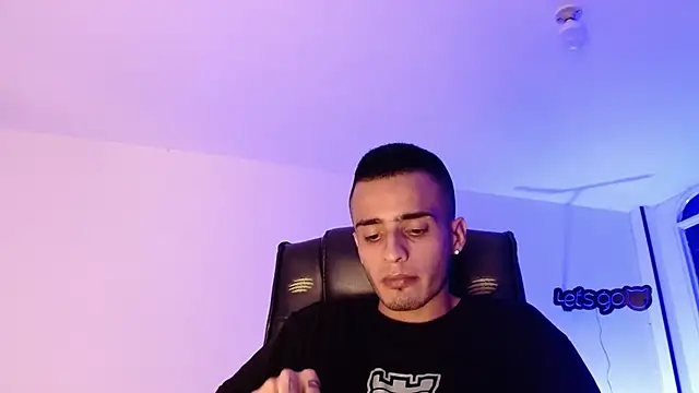 crosnosCarter online show from March 2025 03:02:02 AM