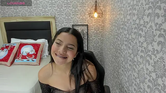 Snapshot of TATIGOLD2 chatting on December 2024 12:35:01 PM TATIGOLD2 online show from December 2024 12:35:01 PM