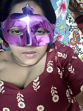 Snapshot of Ayesha-Baby chatting on February 2025 06:32:02 PM Ayesha-Baby online show from February 2025 06:32:02 PM