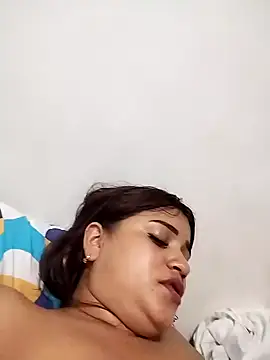 perlita05 online show from January 2025 08:19:02 PM