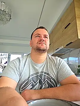 KarlosCarutox online show from November 2025 12:16:02 PM