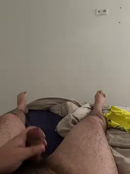 junior49280 online show from October 2025 11:31:01 AM