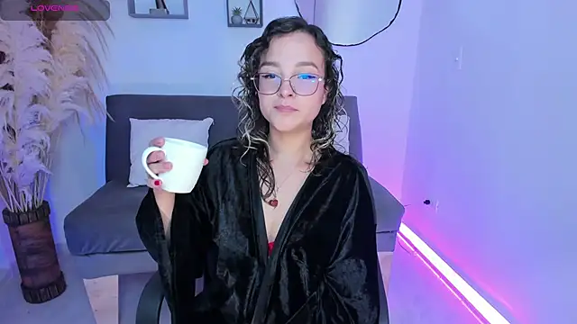 divine amy1 online show from December 2024 10:59:02 PM