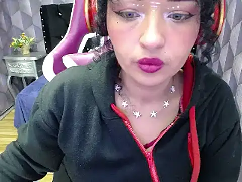 Sofiacowperx online show from January 2025 07:41:02 PM