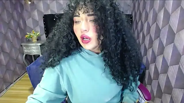 Sofiacowperx online show from January 2025 11:23:02 AM