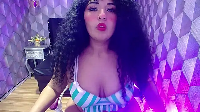 Sofiacowperx online show from February 2025 04:04:01 AM