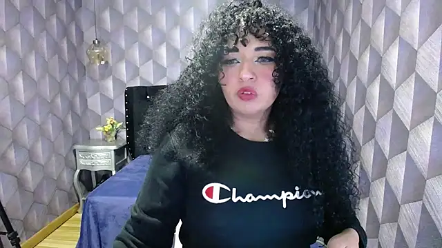 Sofiacowperx online show from February 2025 04:02:01 PM