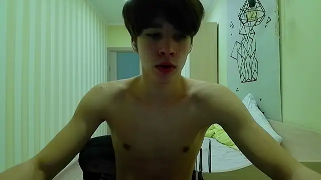 Snapshot of gayGamogey chatting on December 2024 05:58:02 PM gayGamogey online show from December 2024 05:58:02 PM