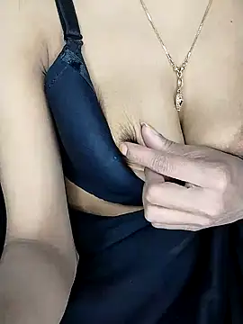 baby soni78690 online show from December 2024 06:02:01 PM