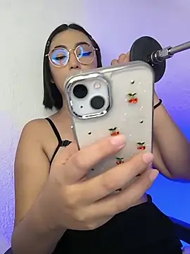 Snapshot of baby_alexx chatting on November 2025 05:21:01 AM baby alexx online show from November 2025 05:21:01 AM