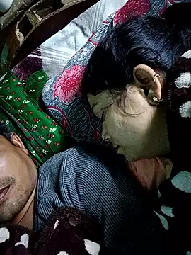 Snapshot of Lustyful_Couple chatting on December 2025 11:44:01 PM Lustyful Couple online show from December 2025 11:44:01 PM