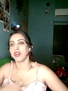 Snapshot of SWAG_9 chatting on January 2025 06:49:01 PM SWAG 9 online show from January 2025 06:49:01 PM