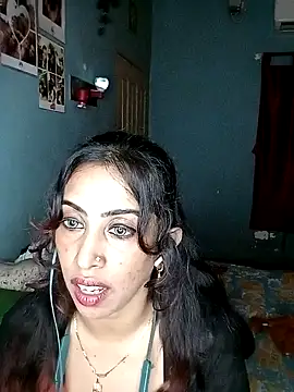 Snapshot of SWAG_9 chatting on February 2025 06:40:02 PM SWAG 9 online show from February 2025 06:40:02 PM