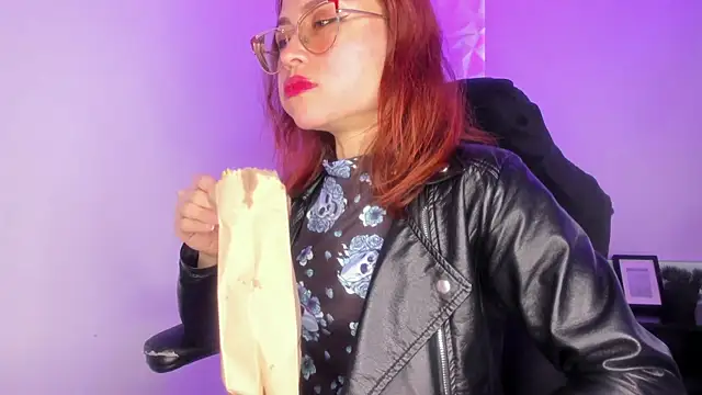 alessandra shayk6 online show from January 2025 01:01:01 PM
