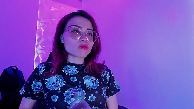 alessandra shayk6 online show from March 2025 04:40:02 PM