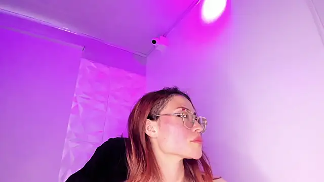 alessandra shayk6 online show from March 2025 08:10:02 PM