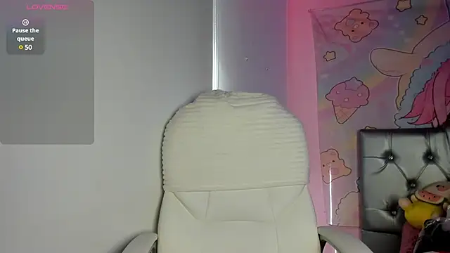 alessandra shayk6 online show from March 2025 01:23:01 PM