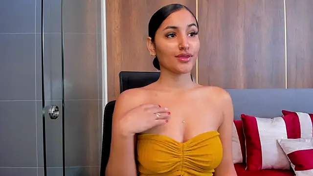 AishaPeyton online show from December 2024 11:46:02 PM