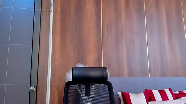 AishaPeyton online show from December 2024 11:10:02 PM