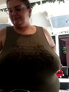 Madisonpalacio online show from January 2025 05:50:01 PM