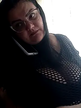 Madisonpalacio online show from January 2025 06:17:01 PM