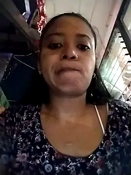 Snapshot of cindy_damm chatting on December 2024 01:32:02 AM cindy damm online show from December 2024 01:32:02 AM