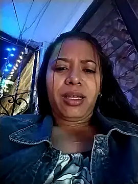 Snapshot of cindy_damm chatting on December 2024 02:59:02 AM cindy damm online show from December 2024 02:59:02 AM