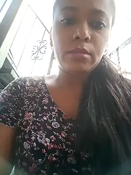 Snapshot of cindy_damm chatting on December 2024 10:52:02 PM cindy damm online show from December 2024 10:52:02 PM