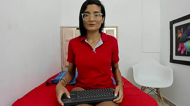 valentina lov online show from December 2024 12:12:02 PM