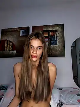 cuteluci  online show from December 2024 03:53:02 PM