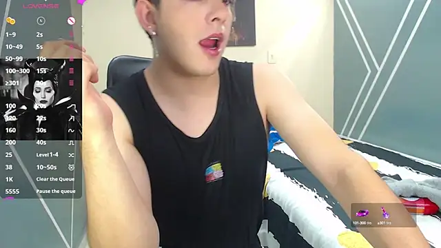 nolan twink1 online show from January 2025 05:23:01 PM