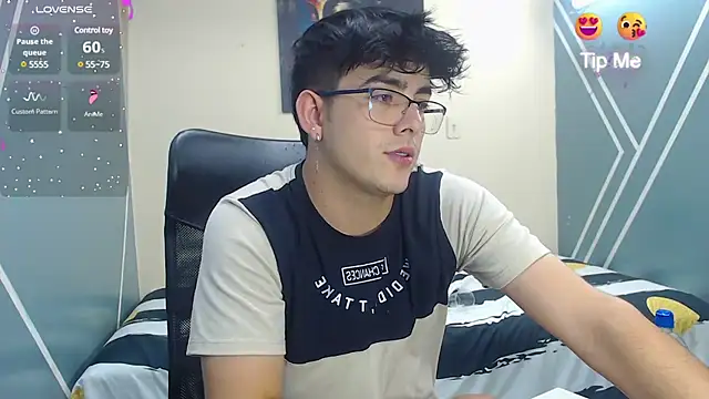 nolan twink1 online show from February 2025 08:53:02 PM