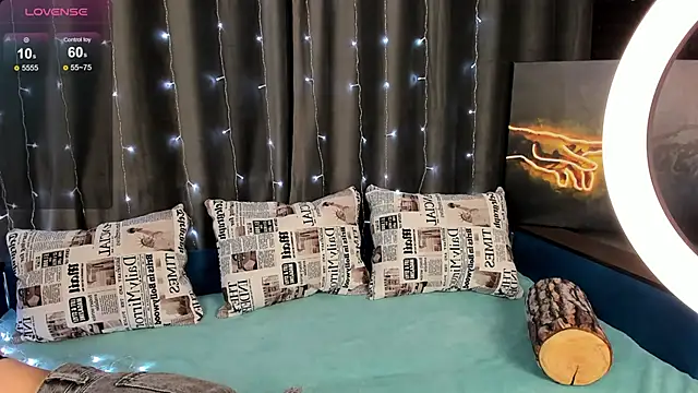 Dinamoree online show from December 2024 01:53:02 AM