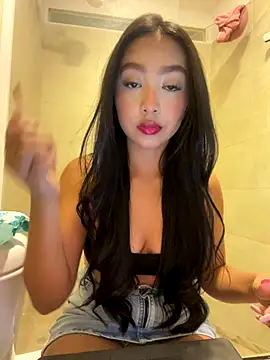 Snapshot of SOPHIACANDY19_ chatting on September 2025 08:21:01 PM SOPHIACANDY19 online show from September 2025 08:21:01 PM