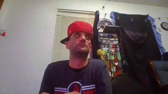 slinginbigD online show from December 2024 08:09:01 AM